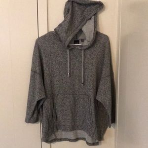 Grey 3/4 sleeve hoodie